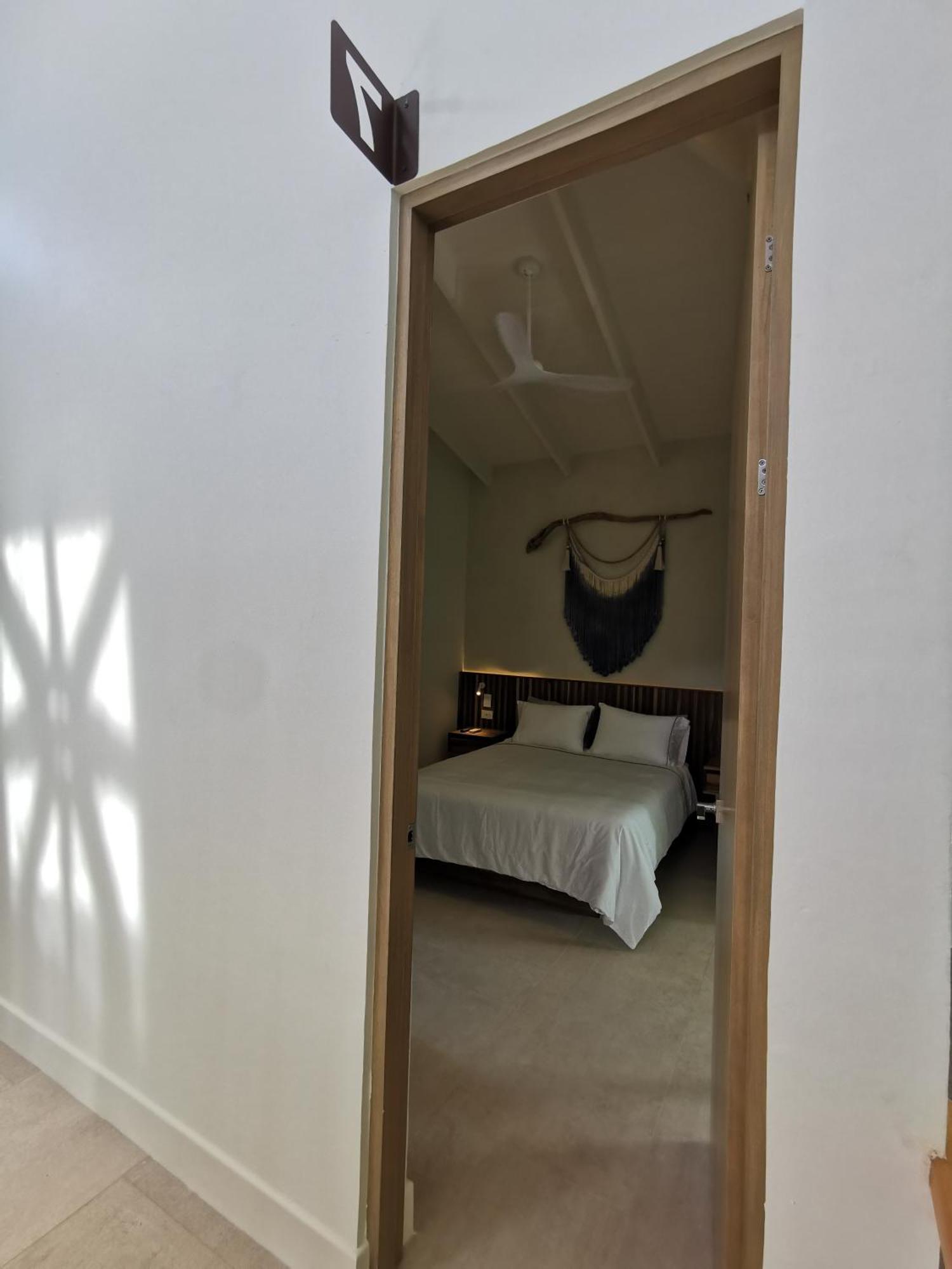 Casa Luna - Private Suites With Ocean View, Pool, Ac, Wifi Playa Santa Teresa  Екстериор снимка