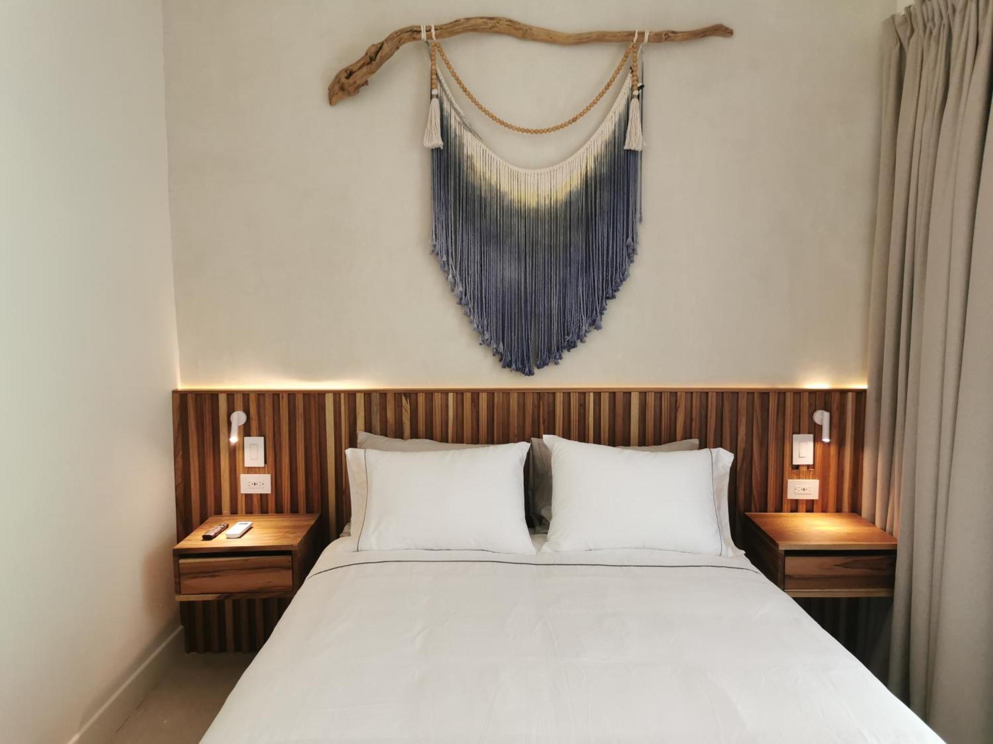 Casa Luna - Private Suites With Ocean View, Pool, Ac, Wifi Playa Santa Teresa  Екстериор снимка